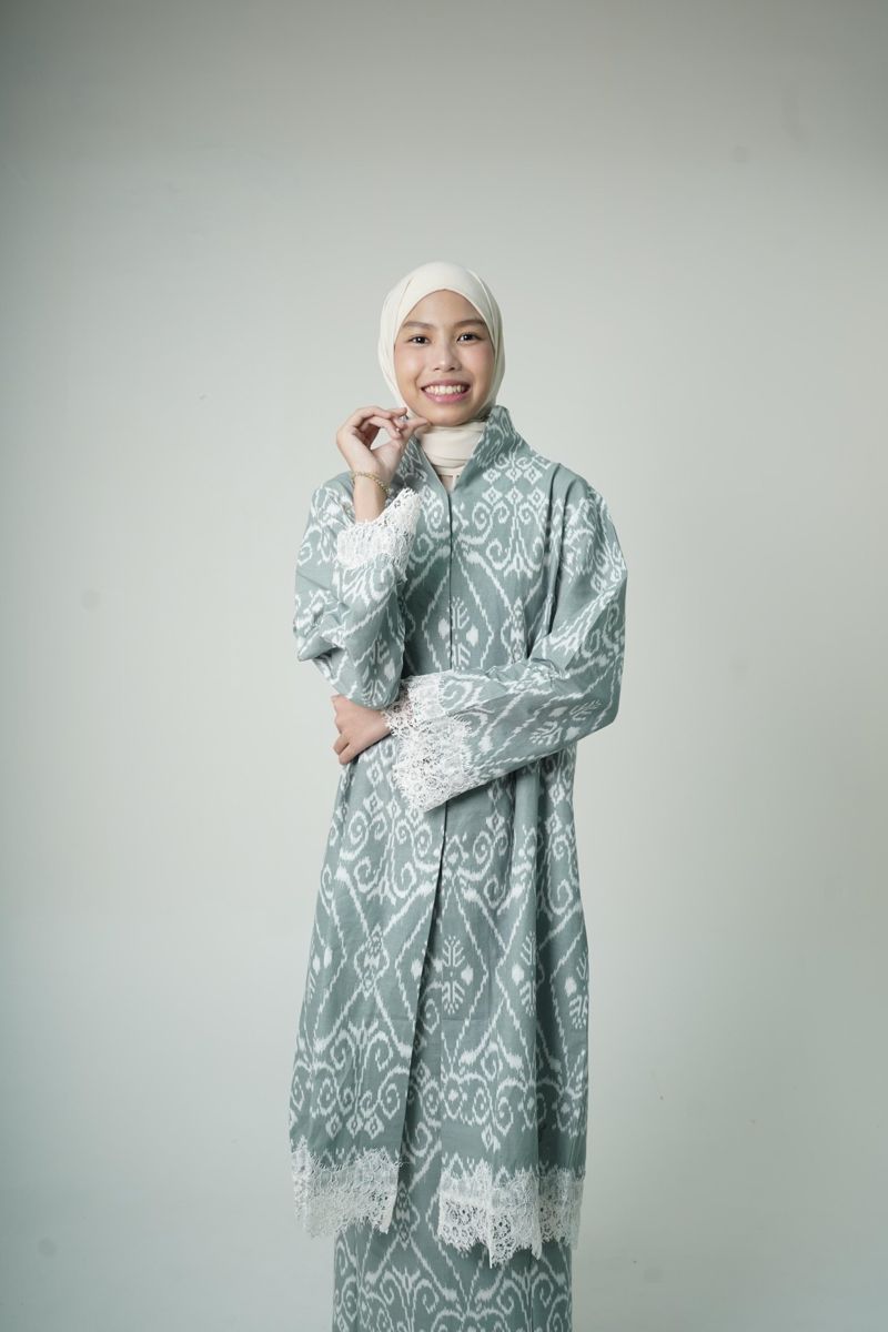 Outer Tenun Teal Lace